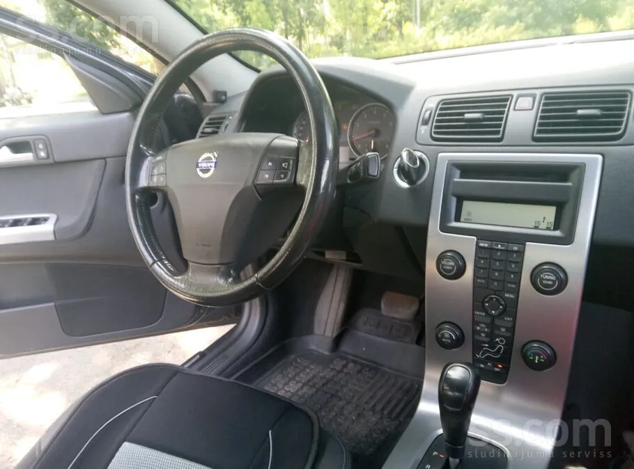 Volvo S40 2004 photo 3