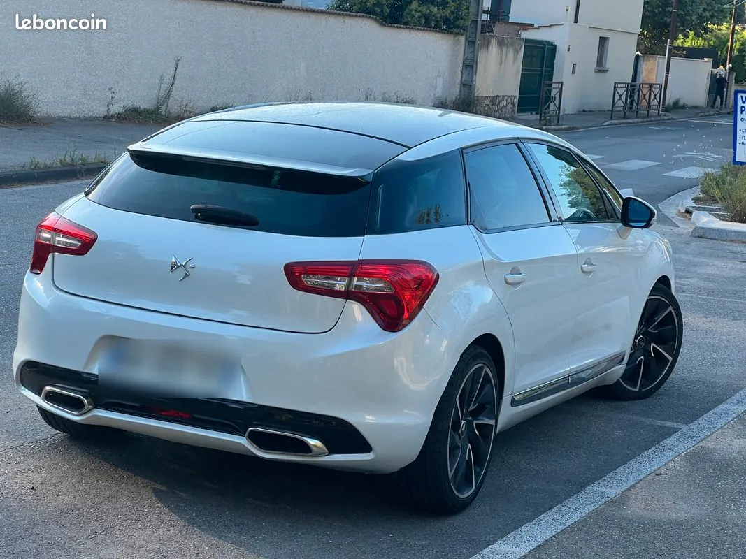 Citroen Ds5 2012 photo 2