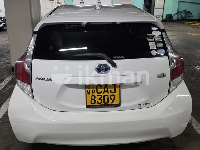 Toyota Aqua 2015 photo 3