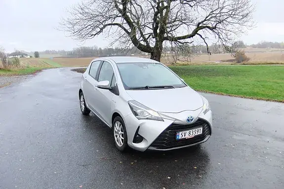 Toyota Yaris 2017 photo 5