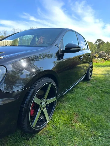 Volkswagen Golf Vi 2011 photo 2