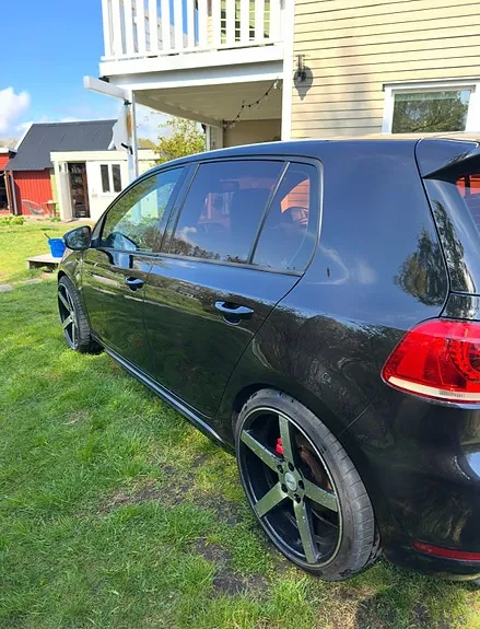 Volkswagen Golf Vi 2011 photo 3