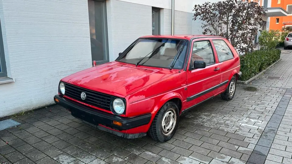 Volkswagen Golf 2