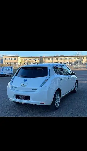 Nissan Leaf 2013 photo 3