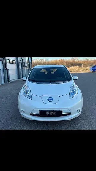 Nissan Leaf 2013 photo 5