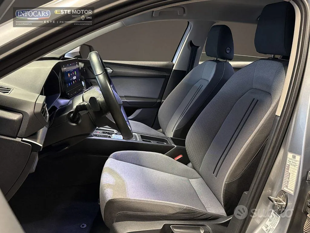 Seat Leon 2023 photo 5