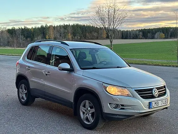 Volkswagen Tiguan 2009 photo 2