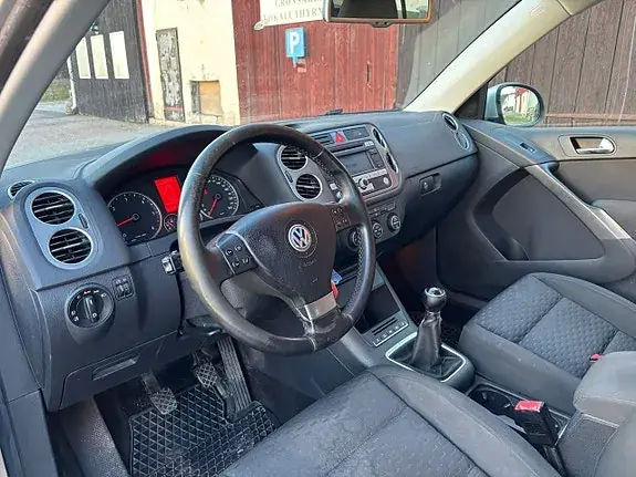 Volkswagen Tiguan 2009 photo 5