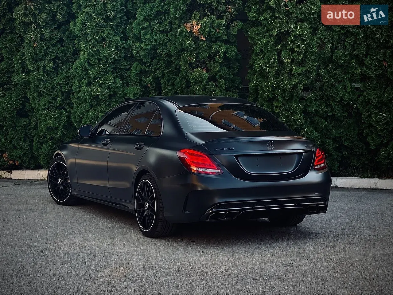Mercedes-Benz C-Class 2017 photo 4