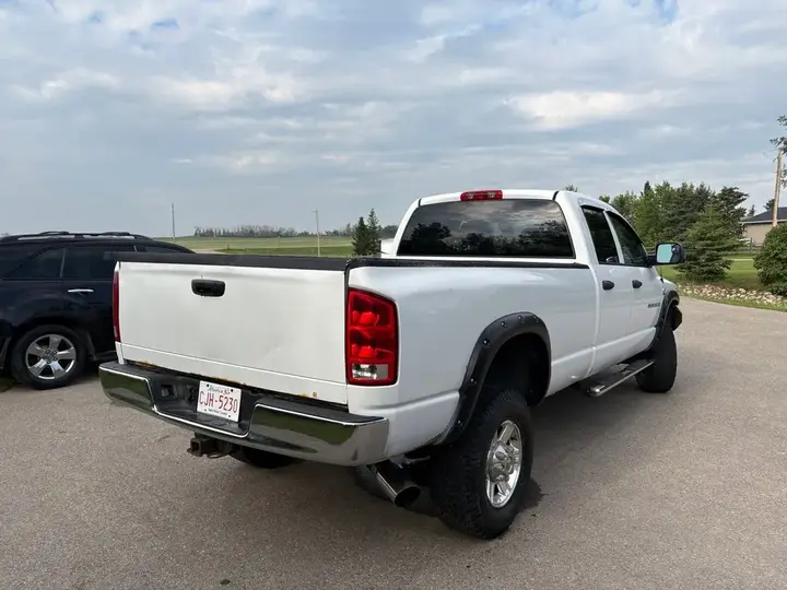 Dodge Ram 3500 2006 photo 4