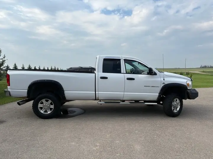 Dodge Ram 3500 2006 photo 3