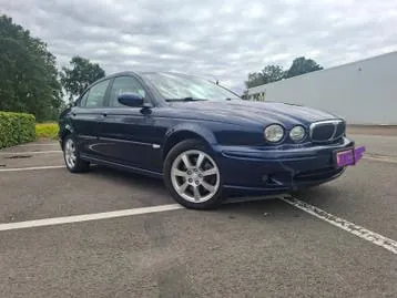 Jaguar X-Type