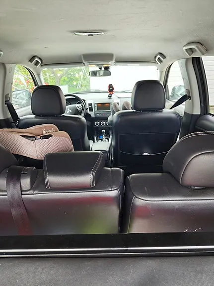 Mitsubishi Outlander 2010 photo 5