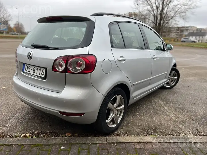 Volkswagen Golf Plus 2009 photo 2