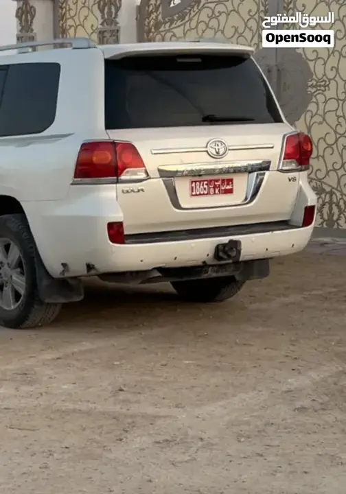 Toyota Land Cruiser 2014 photo 2
