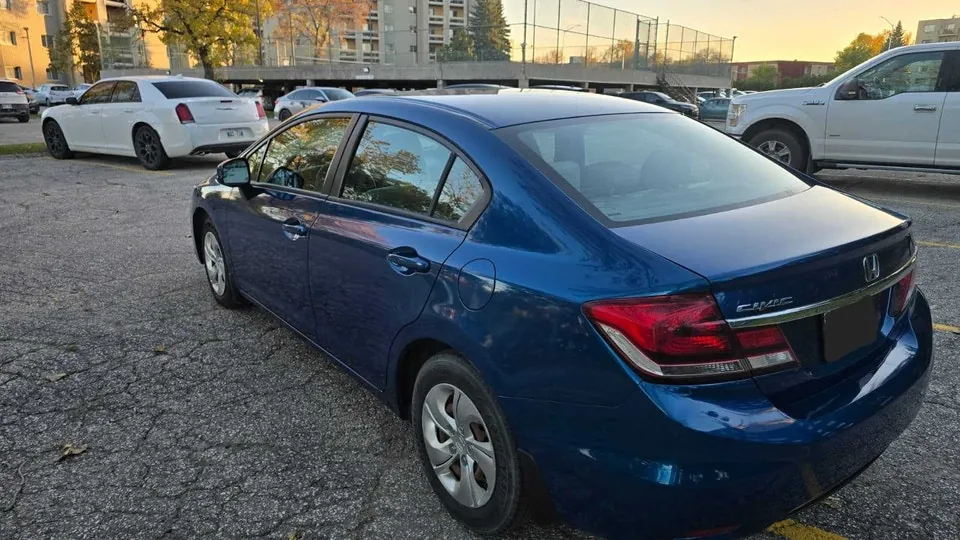 Honda Civic 2013 photo 4