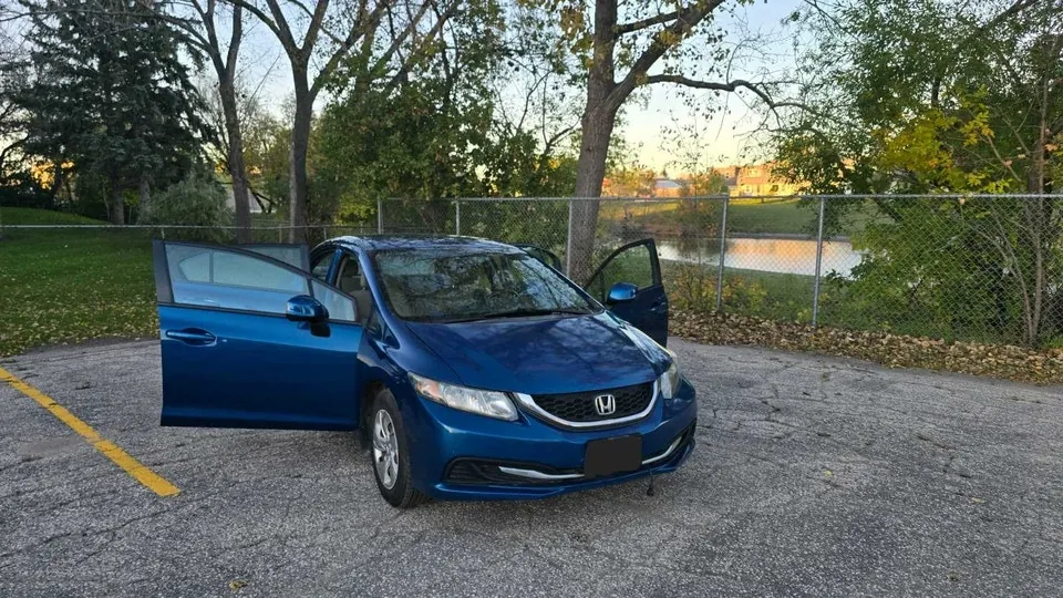 Honda Civic 2013 photo 3