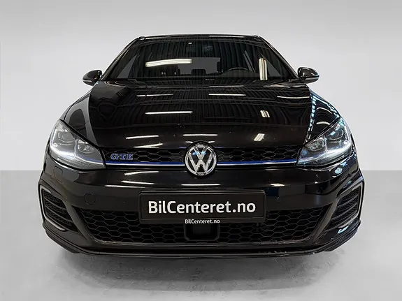 Volkswagen Golf 2019 photo 2