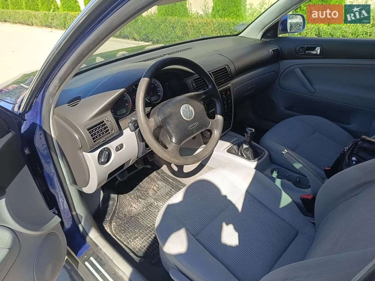 Volkswagen Passat 2003 photo 4