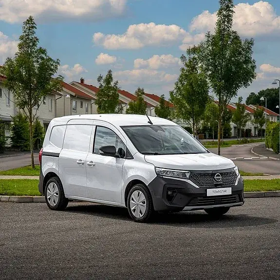 Nissan Townstar 2023 photo 2