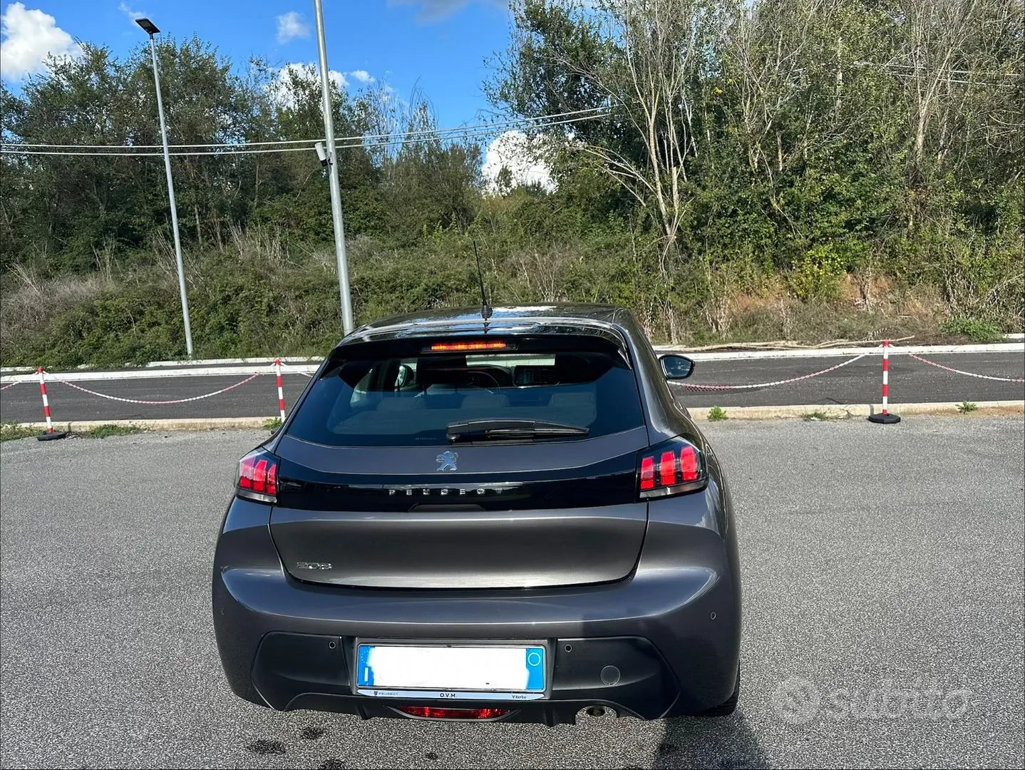 Peugeot 208 2023 photo 5