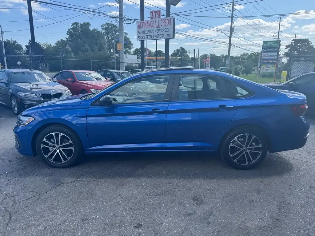 Volkswagen Jetta 2023 photo 4