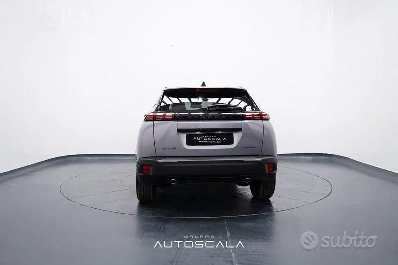 Peugeot 2008 2025 photo 5