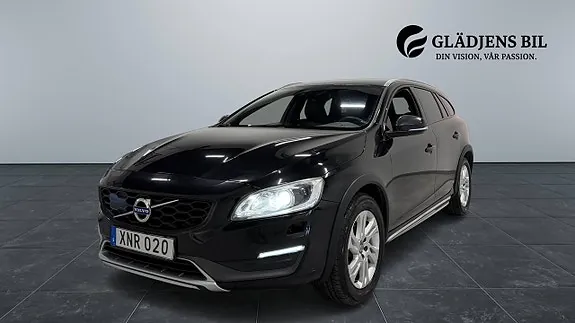 Volvo V60 Cross Country 2016 photo 3