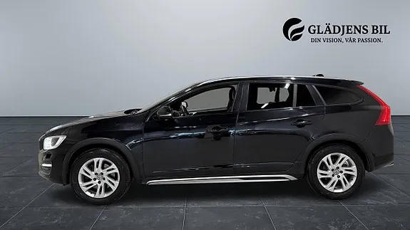 Volvo V60 Cross Country 2016 photo 4