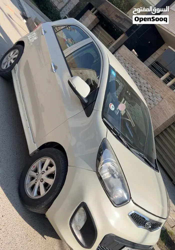 Kia Picanto 2012 photo 2