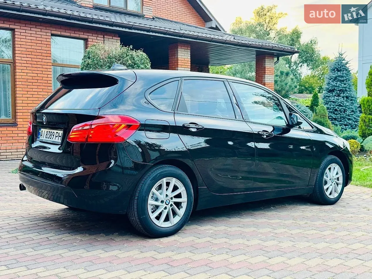 BMW 2 Series Active Tourer 2017 photo 3