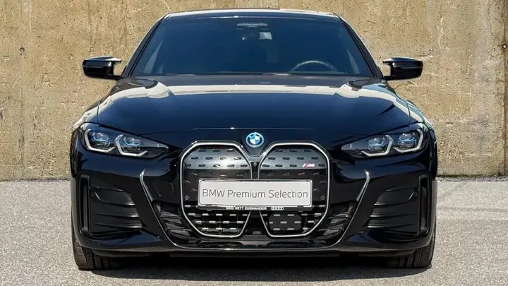 BMW 4 Series 2024 photo 2