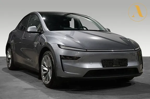 Tesla Model Y 2025 photo 2