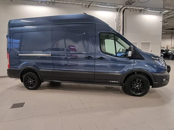 Ford Transit 2022 photo 2