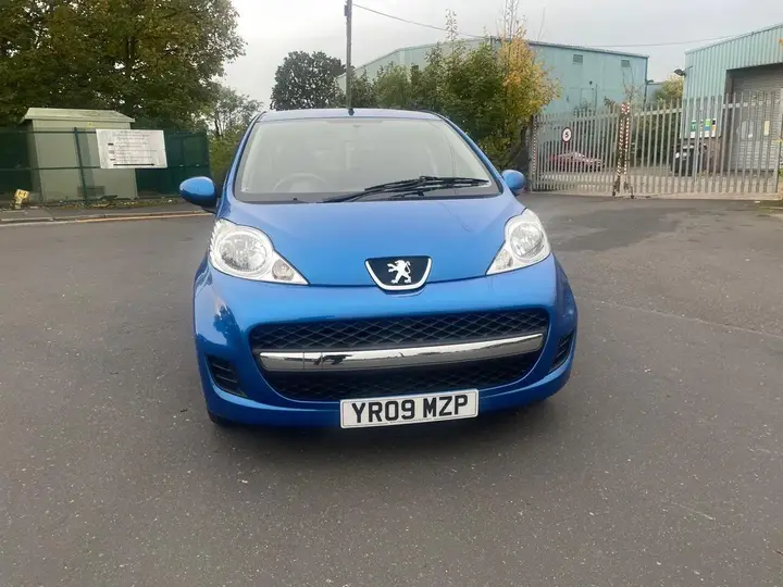 Peugeot 107 2009 photo 3