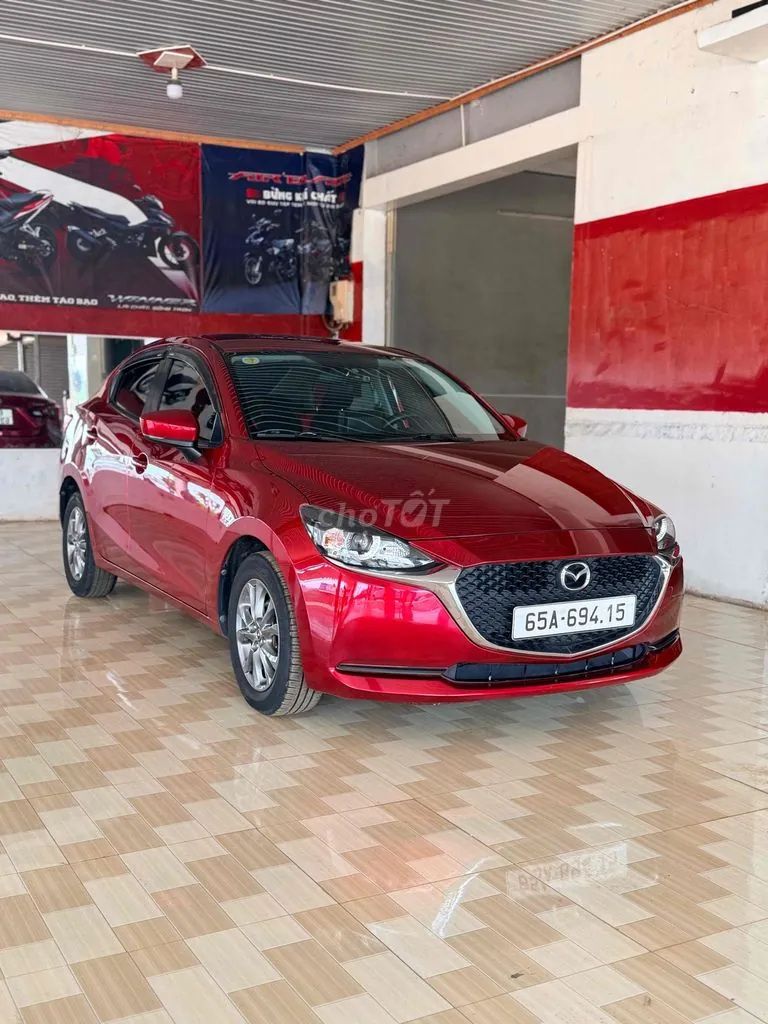 Mazda 2 2023 photo 3
