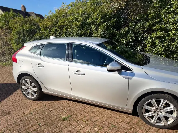 Volvo V40 2016 photo 4