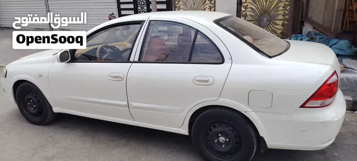 Nissan Sunny 2013 photo 5