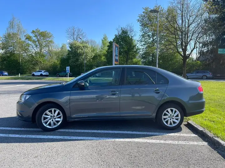 Seat Toledo 2016 photo 3