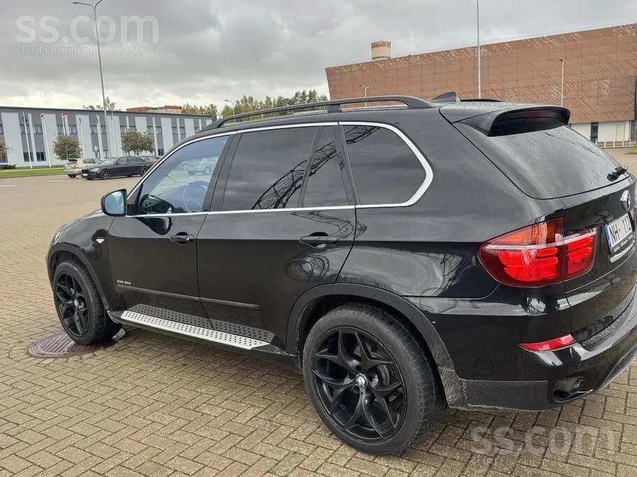 BMW X5 2012 photo 3