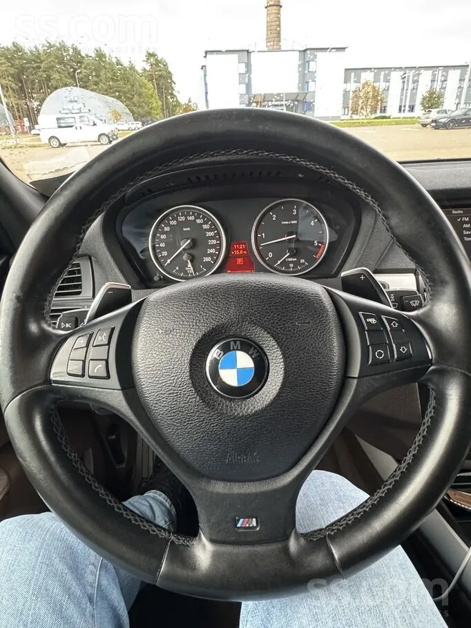 BMW X5 2012 photo 5