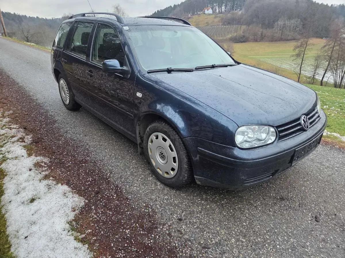 Volkswagen Golf 2004 photo 2