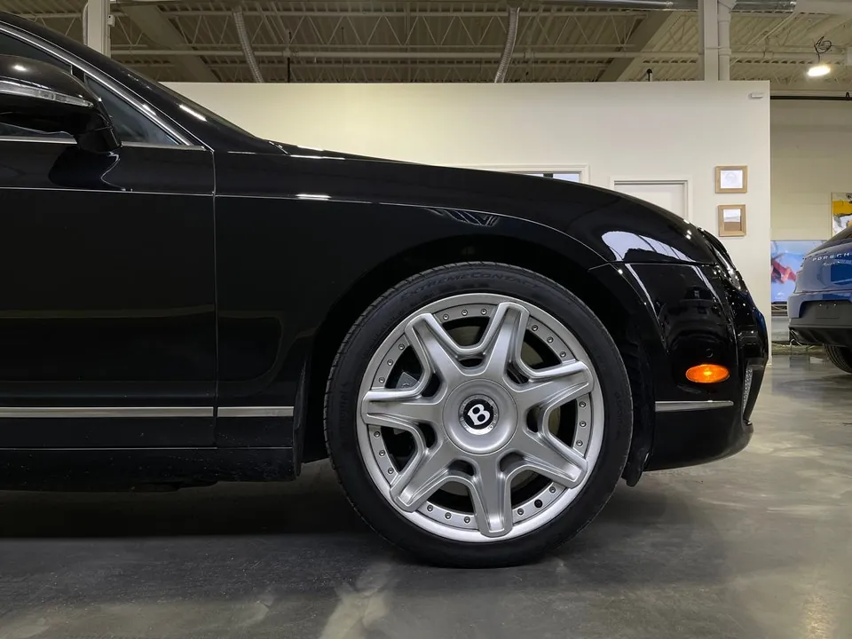 Bentley Continental Flying Spur 2013 photo 4