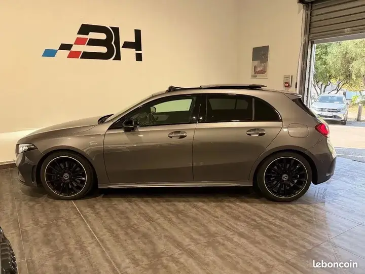 Mercedes-Benz A-Class 2018 photo 5