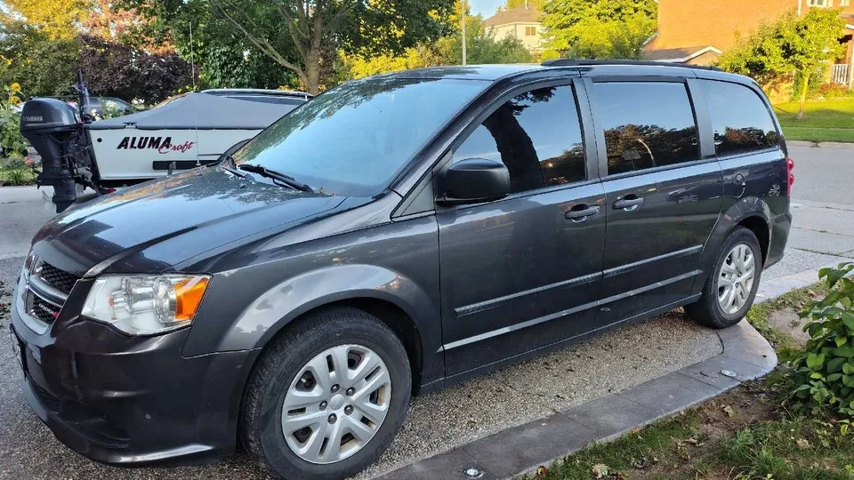 Dodge Grand Caravan 2017 photo 3