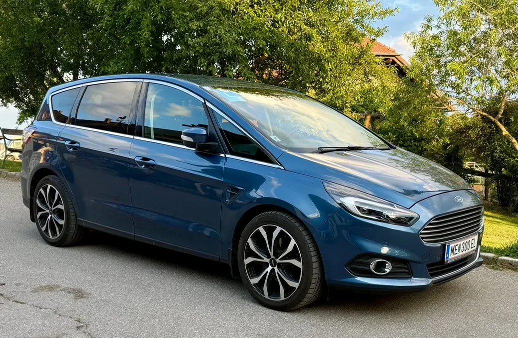 Ford S-Max