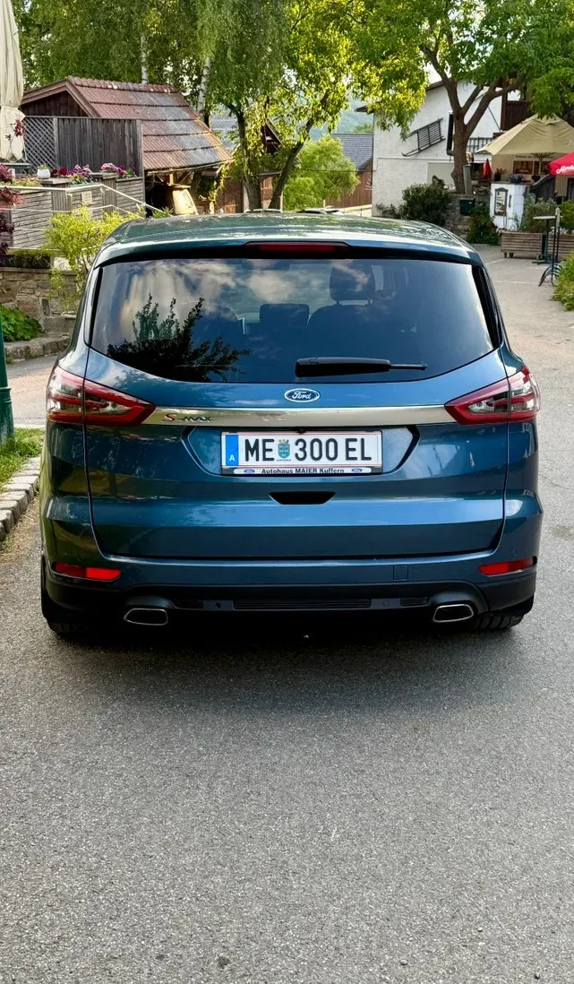 Ford S-Max 2018 photo 2