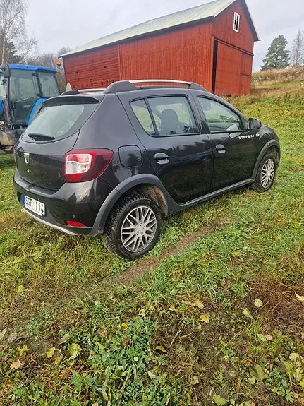 Dacia Sandero Stepway 2014 photo 4
