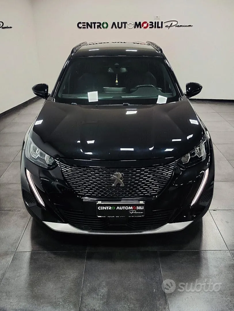 Peugeot 2008 2023 photo 2