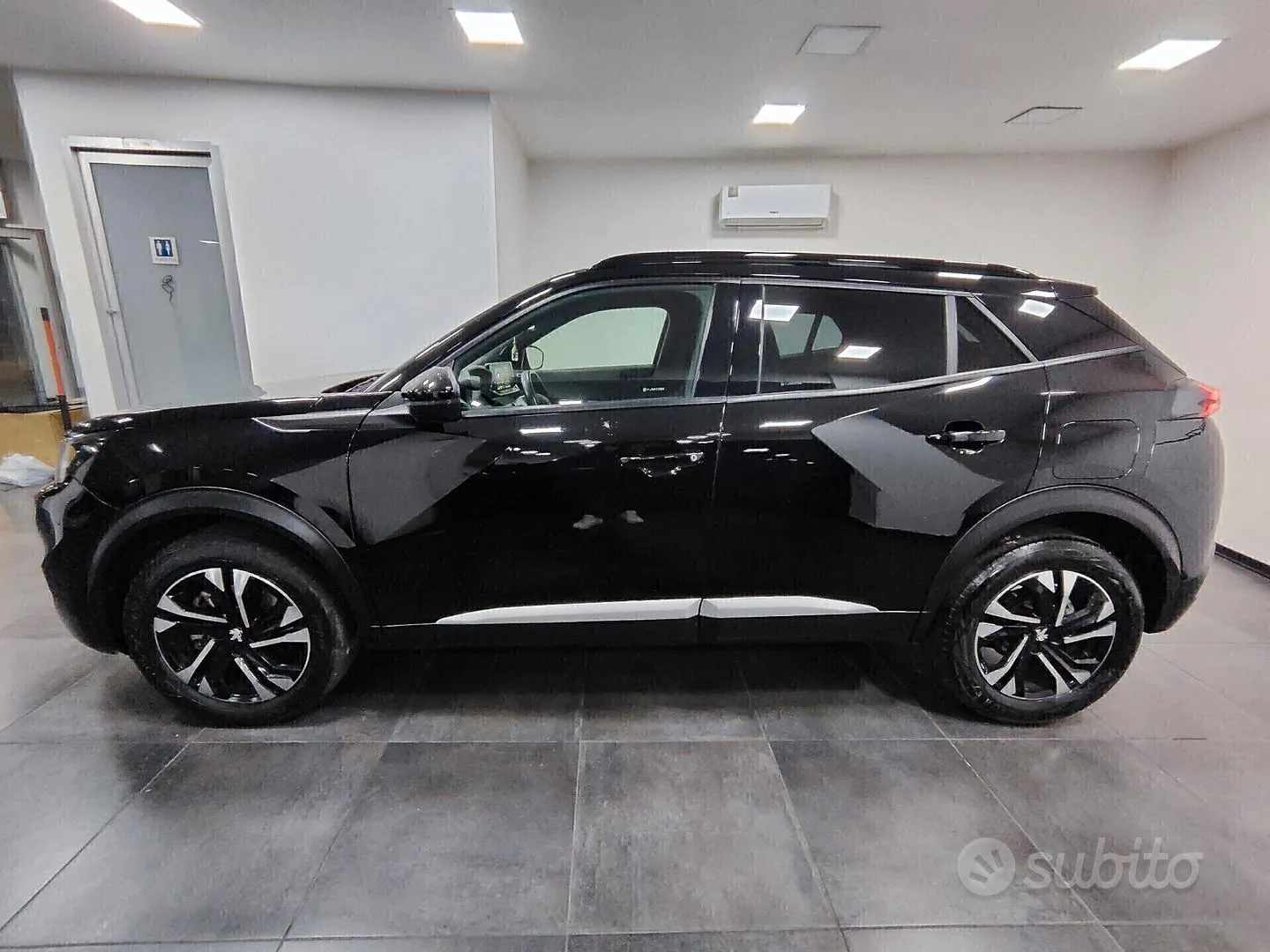 Peugeot 2008 2023 photo 5